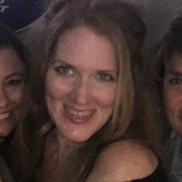 Meet your Posher, Diana - Picture 1 of 1